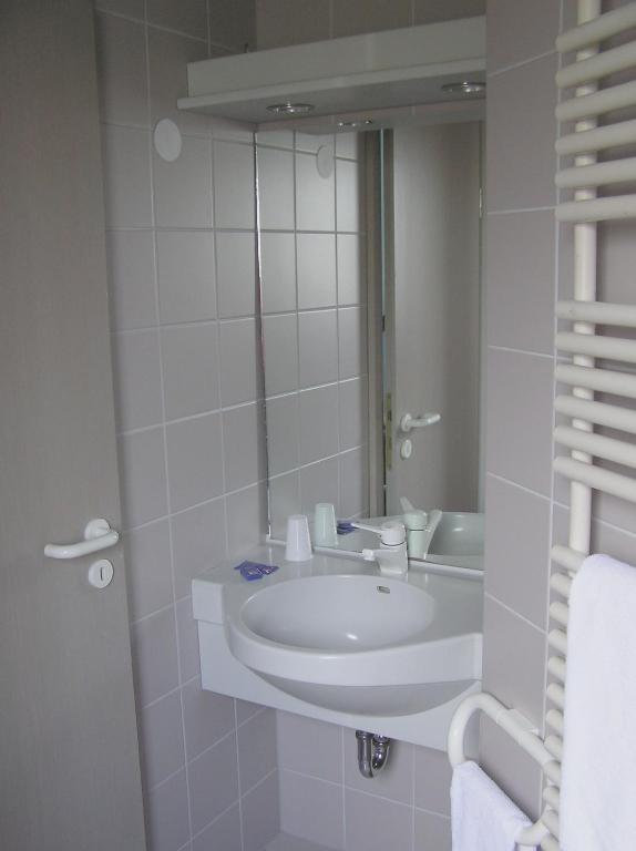 Hotel Pfaffenhof Lich Habitación foto